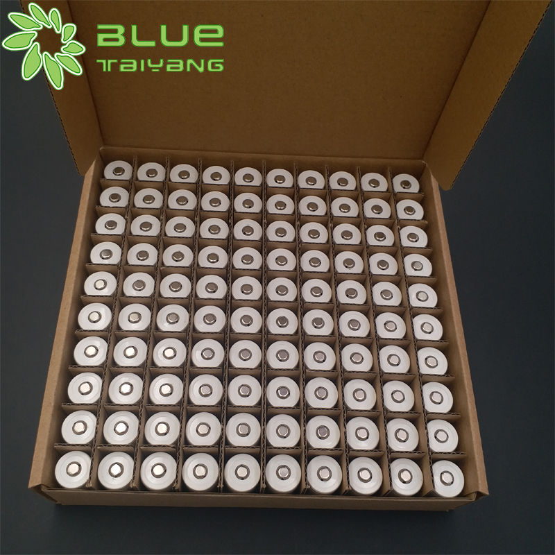 LiR16340 3.7v 700mAh li-ion Battery