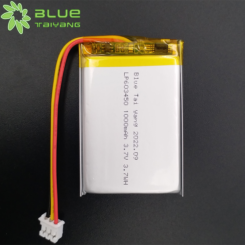 Wholesale price of manufacturer 603450 lipo rechargeable battery 3.7v li-polymer battery 1000mah 3.7V lithium polymer battery