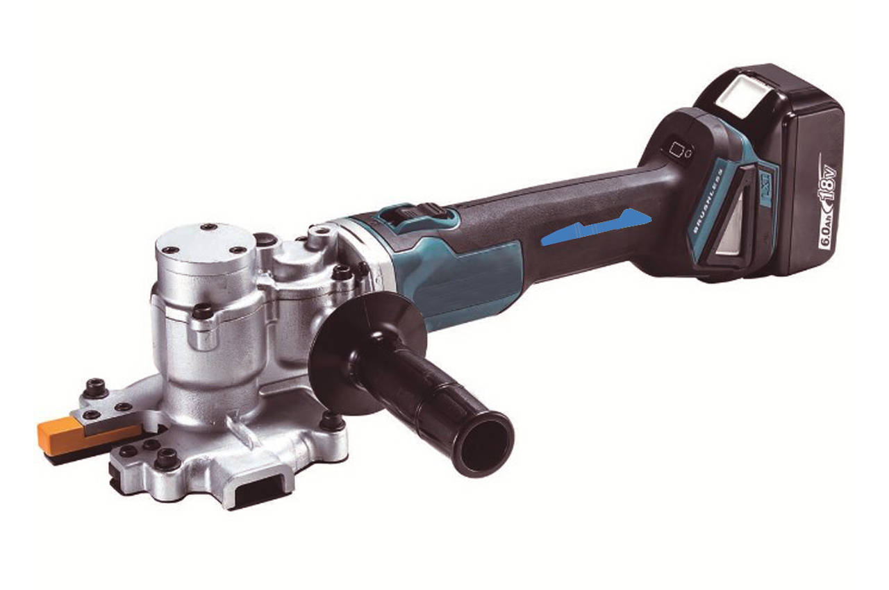 Steel bar cutting machine